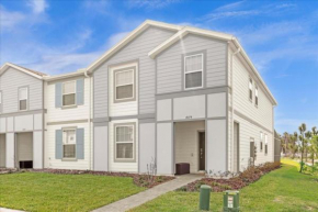 5 Bedrooms- 4,5 Bathrooms- W, Island 4074 La